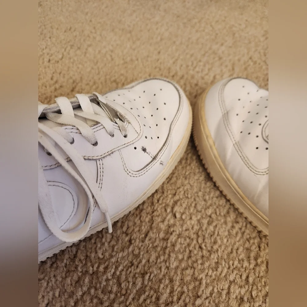 Nike Air Force 1 Low Triple White Sneaker 315122-111 Men's Shoes Size 12‎